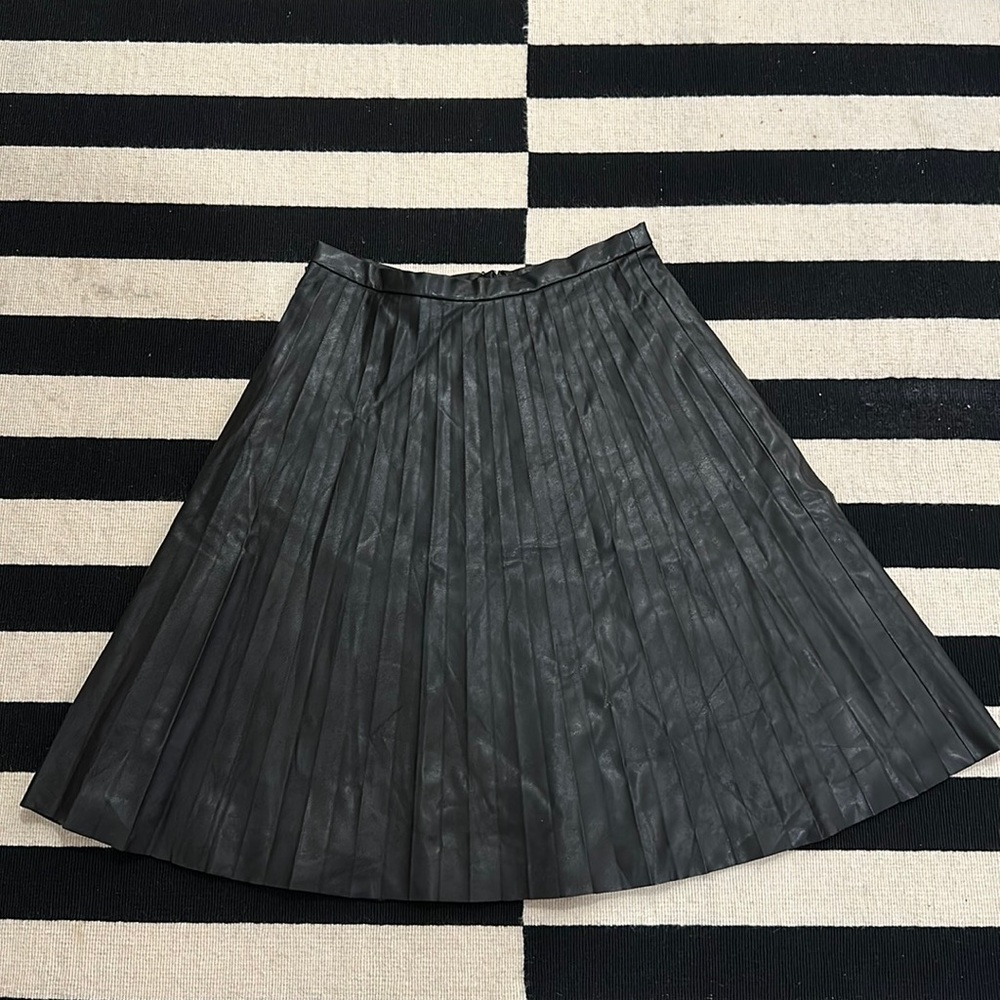 J. Crew faux leather pleurae’s skirt. Great condition.